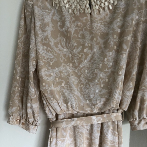 Verry pretty dress - Picture 6 of 7